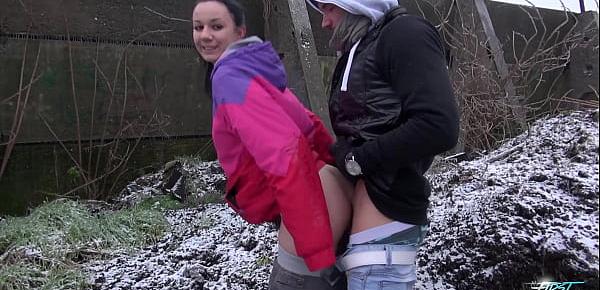 trendsSexy little brunette in a little bit freezing public fuck warming up hard cock